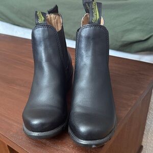 Blundstone Vegan leather boots